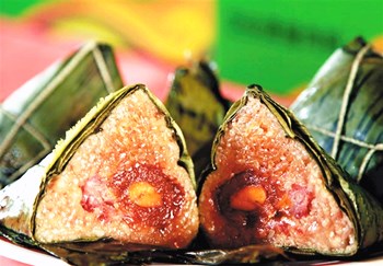 澄迈瑞溪粽：色香味俱备，粽子软绵，口感酥松