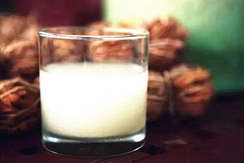 白沙山兰酒：清醇可口、味美甘甜，很有质感