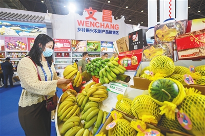 冬交会文昌馆展品多达300种，备受各地客商关注